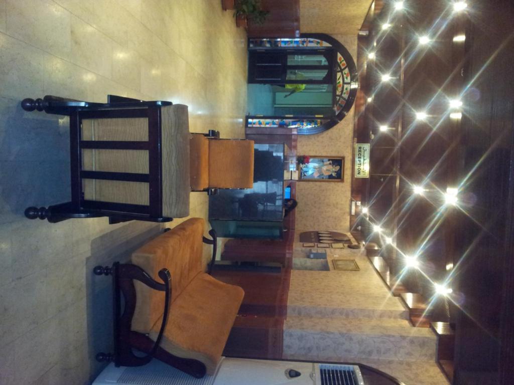 Omar Al Khayam Hotel Manama Exterior photo